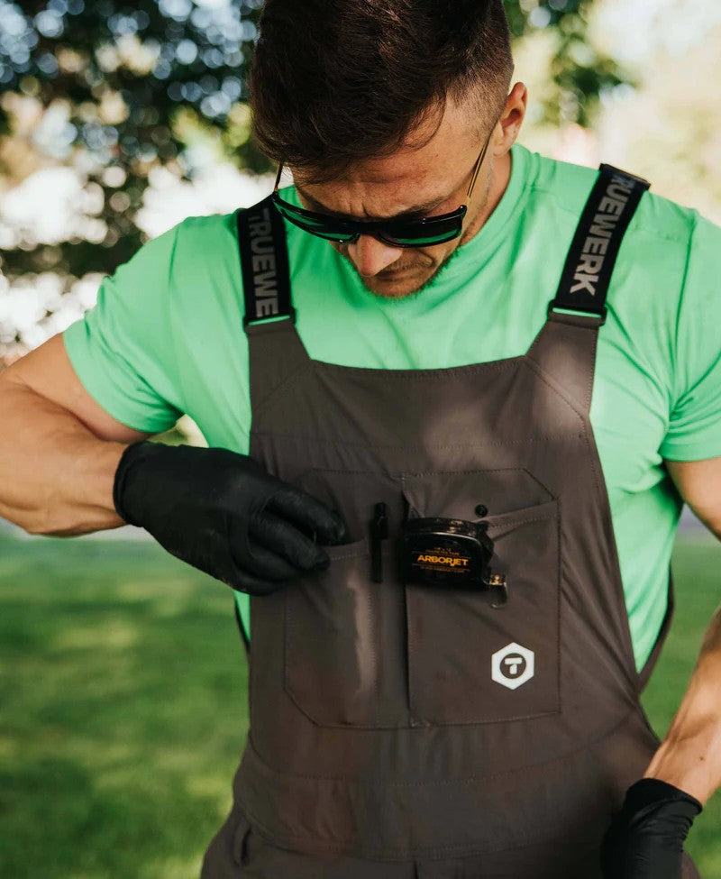 TRUEWERK Men's T1 Overall Lightweight Stretch Double-Front Bib Bibs & Overalls TRUEWERK