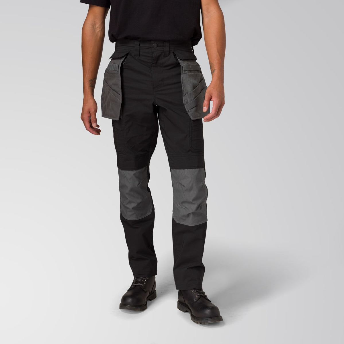 CAT Men's Trademark Double-Front Utility Work Pant Pants CAT Pitch Black 28 30 Inseam