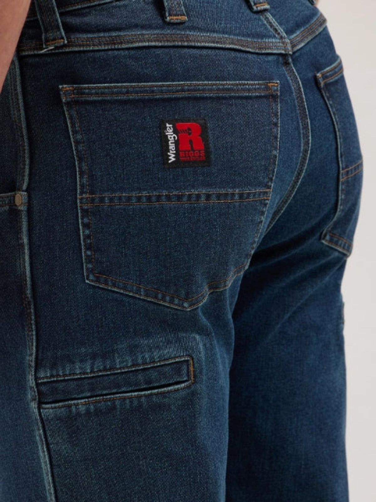 Wrangler RIGGS Men's Technical Relaxed Fit Straight Leg 6-Pocket Work Jean Pants Wrangler RIGGS