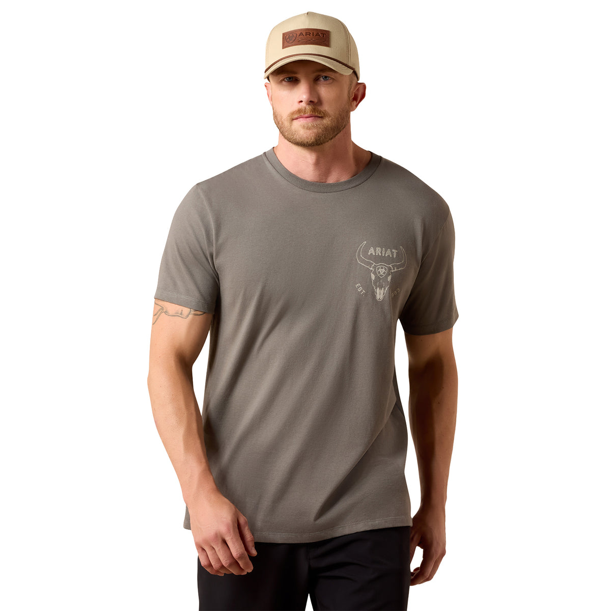 Ariat Men's Desert Badge Tradition Classic Fit T-Shirt T-Shirts Ariat