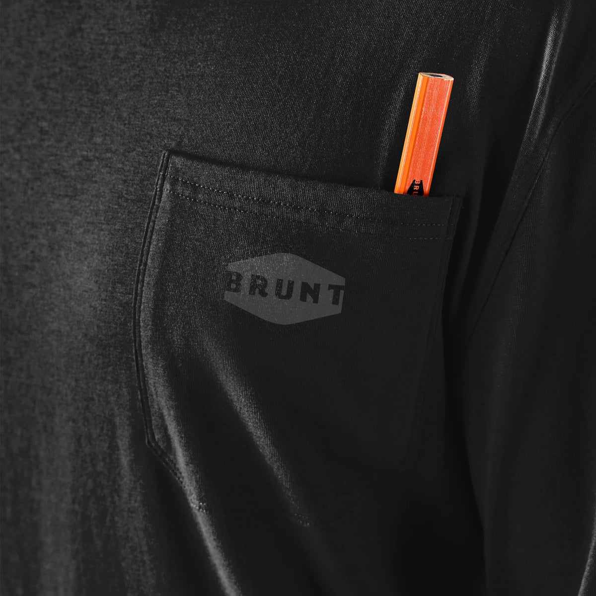 BRUNT Men's The Martin Utility Pocket Logo Long Short T-Shirt Long Sleeve T-Shirts BRUNT