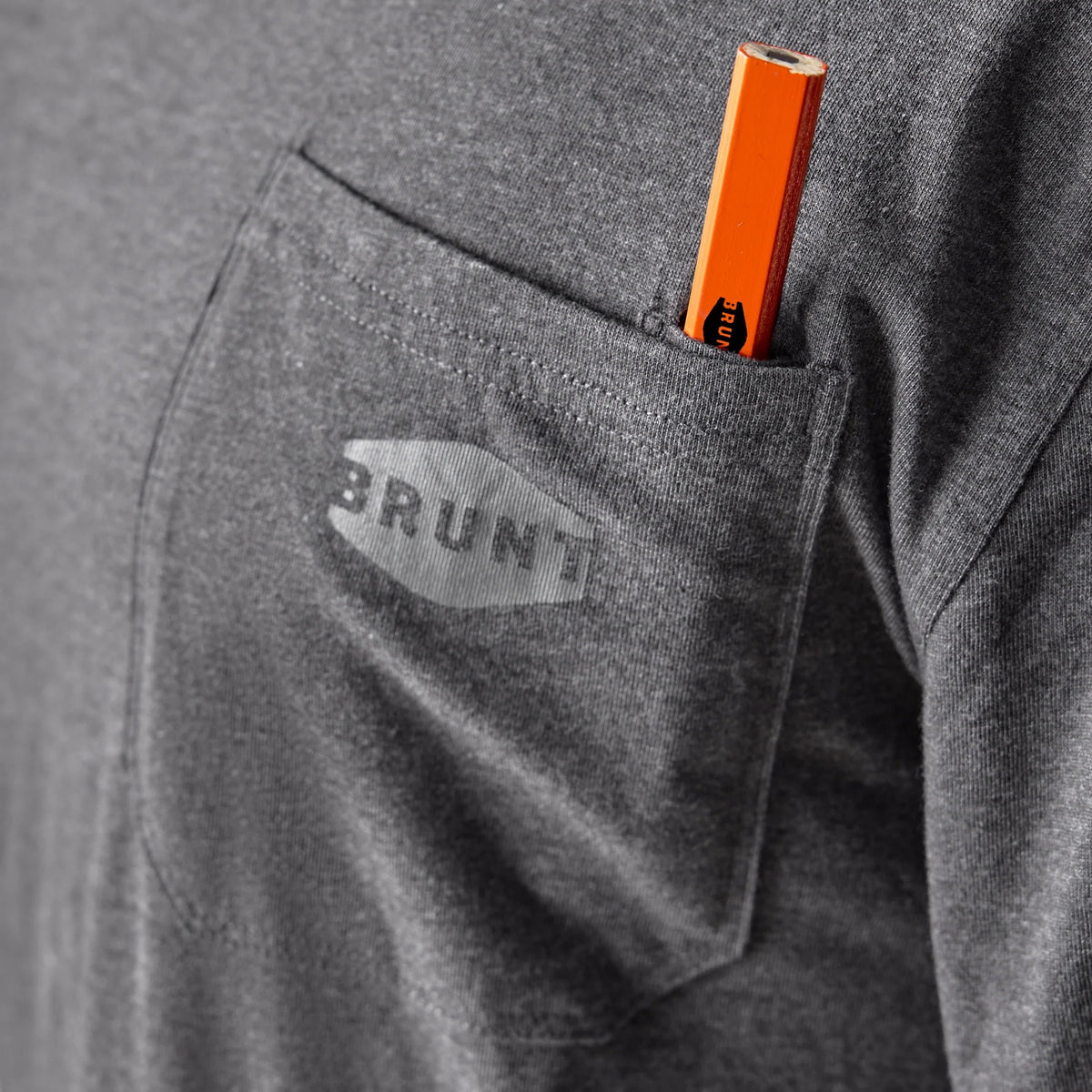 BRUNT Men's The Martin Utility Pocket Logo Long Short T-Shirt Long Sleeve T-Shirts BRUNT