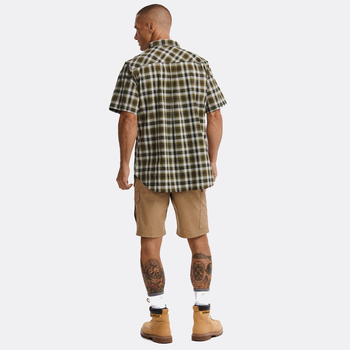 CAT Men's Plaid Button-Downp Short Sleeve Work Shirt Work Shirts CAT
