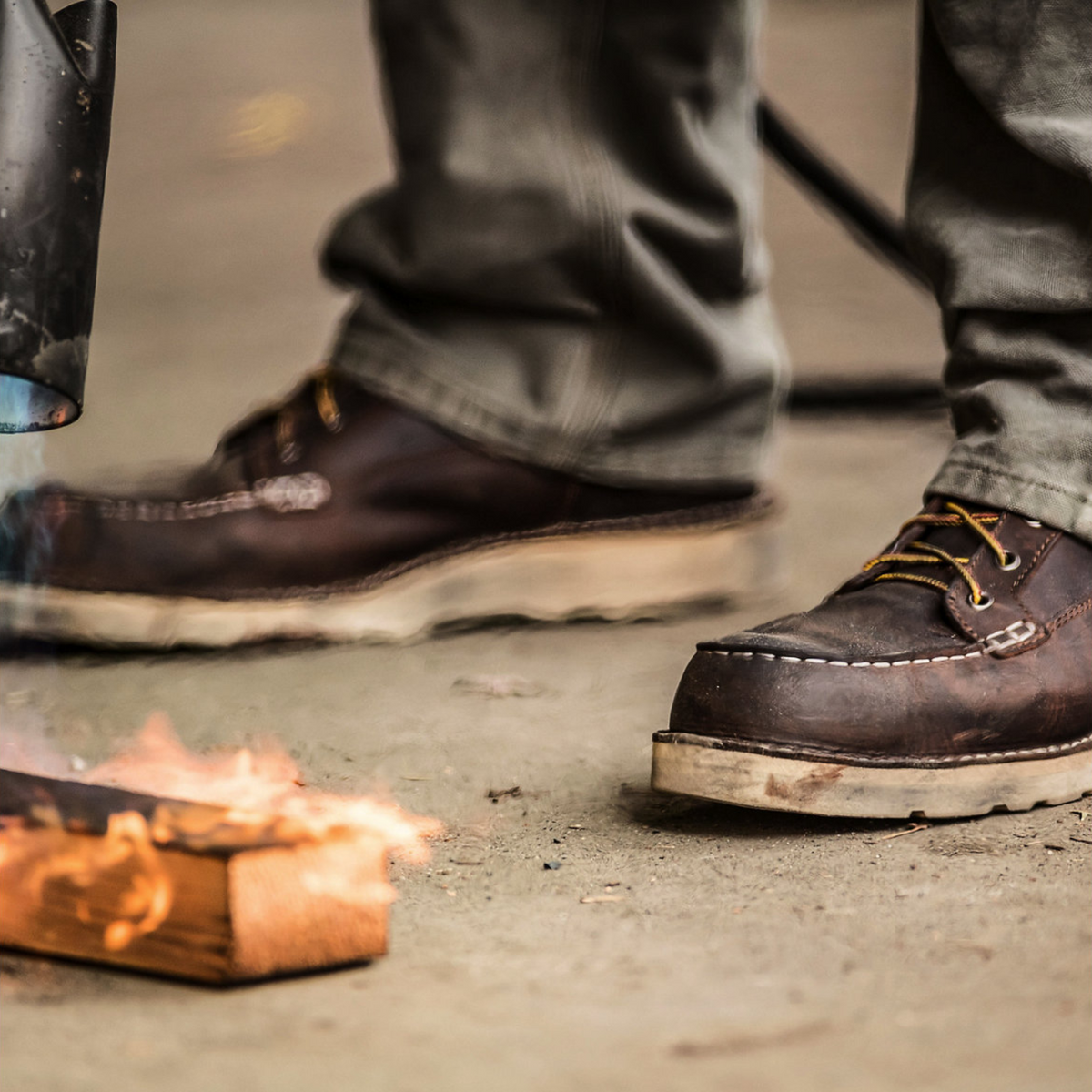 Danner Men's Bull Run 6" EH Moc Toe Work Boot - Work World - Workwear, Work Boots, Safety Gear