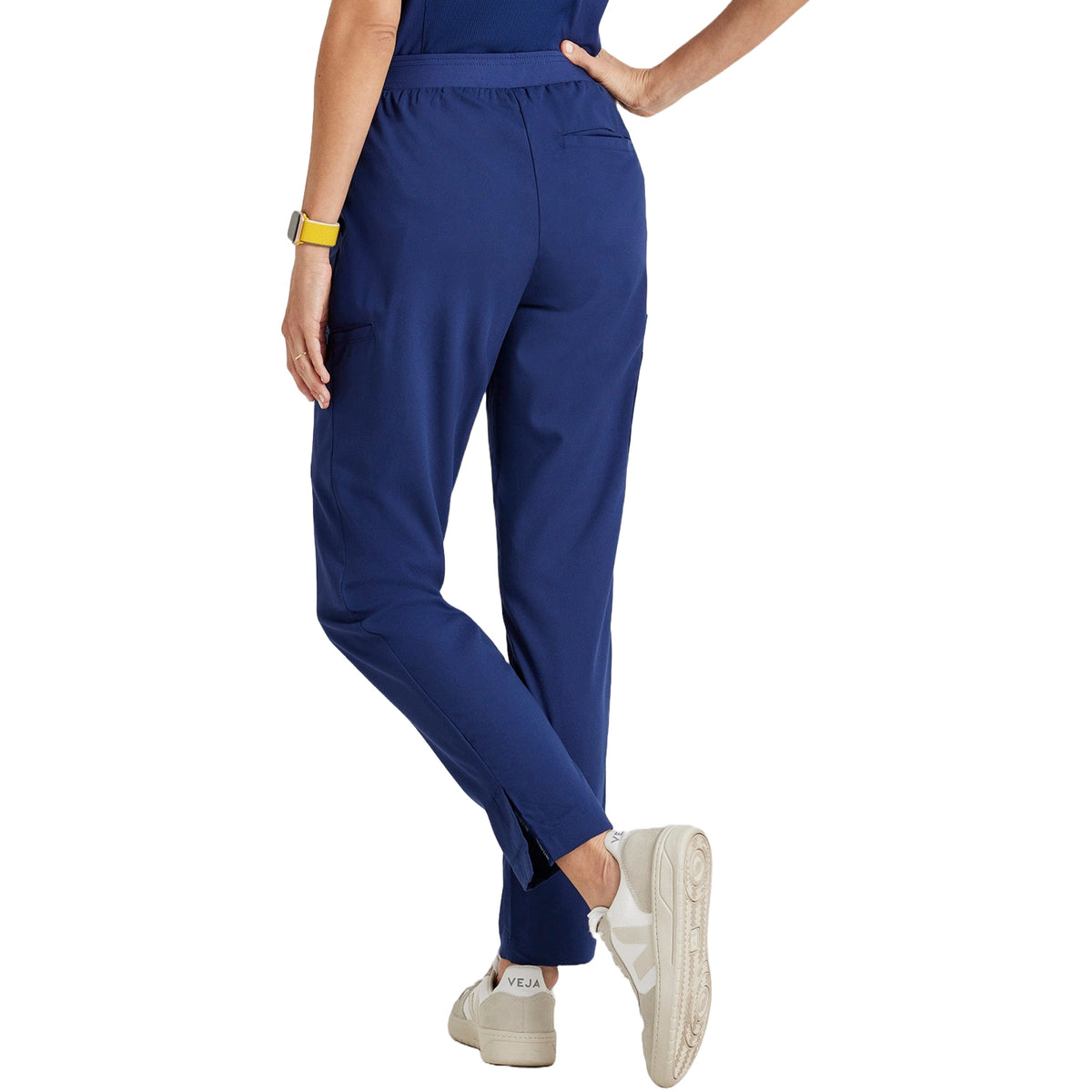 Grey's Anatomy Women's Serena 7-Pocket Tapered-Leg Scrub Pant Scrubs Grey`s Anatomy