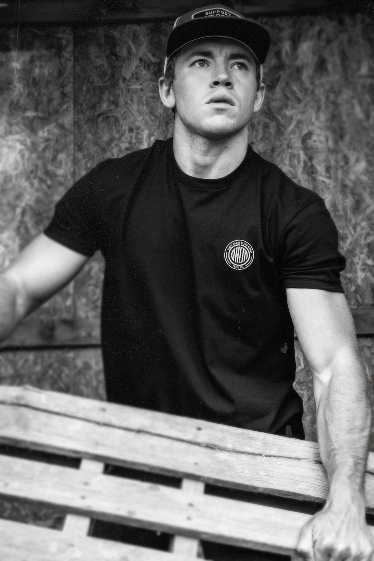 Troll Co. Men's "Dirty Hands Clean Money" Seal Short Sleeve T-Shirt - Work World - Workwear, Work Boots, Safety Gear