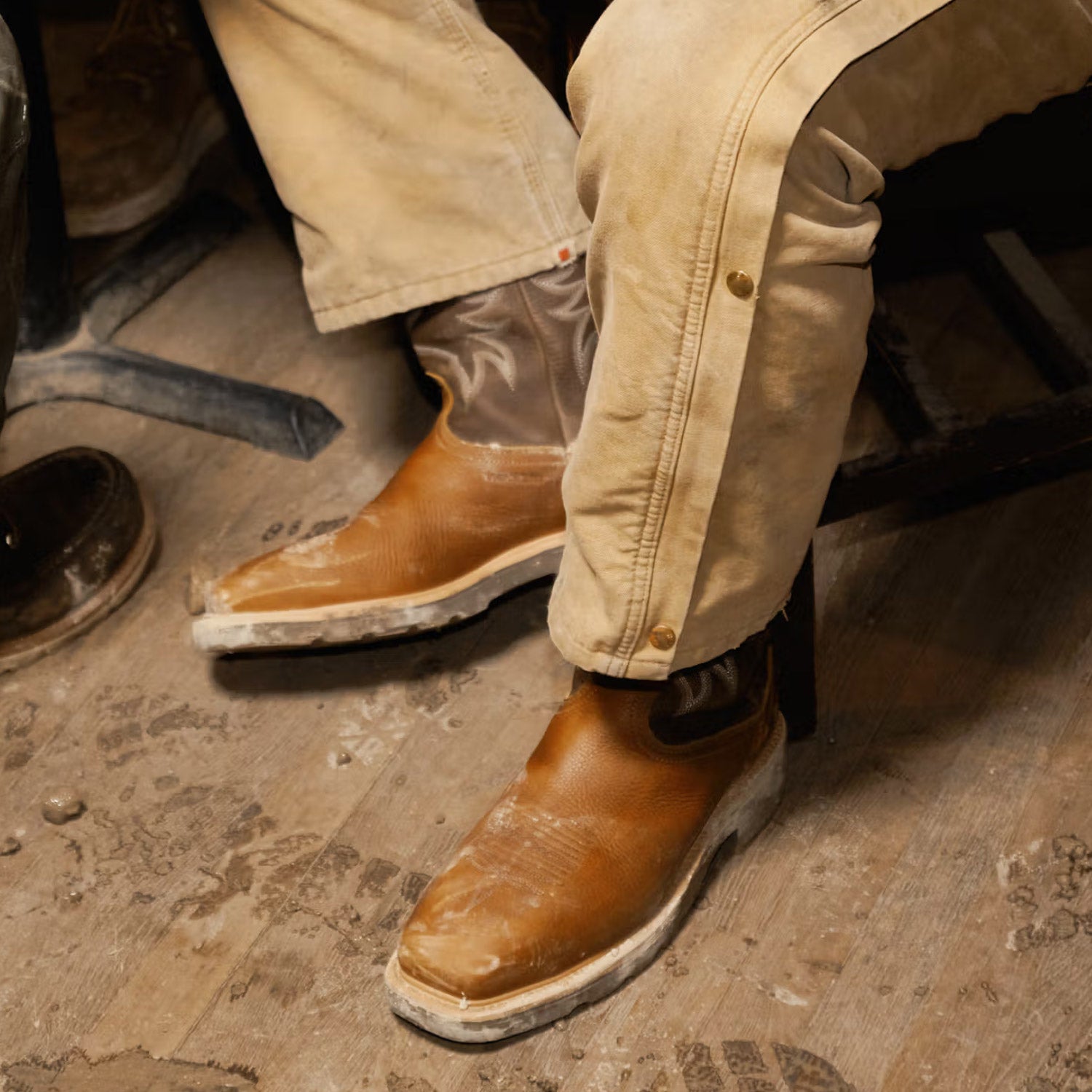 Men’s Tecovas Longhaul Waterproof Round Composite Toe Work Boot Tecovas makes work boots? LongHaul - YouTube main image 3