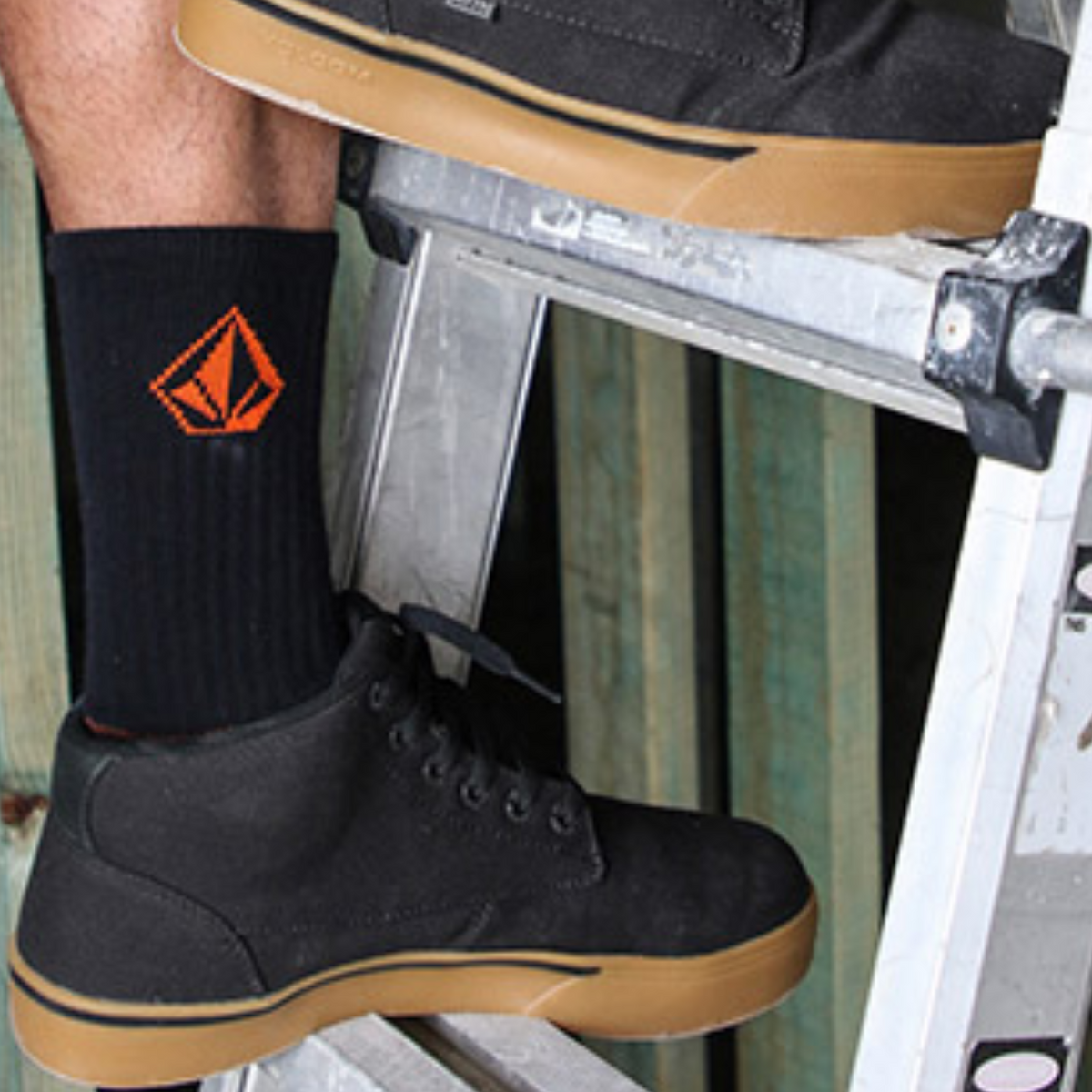 Volcom Men's True Wedge Metguard Comp Toe Work Shoe - Work World - Workwear, Work Boots, Safety Gear