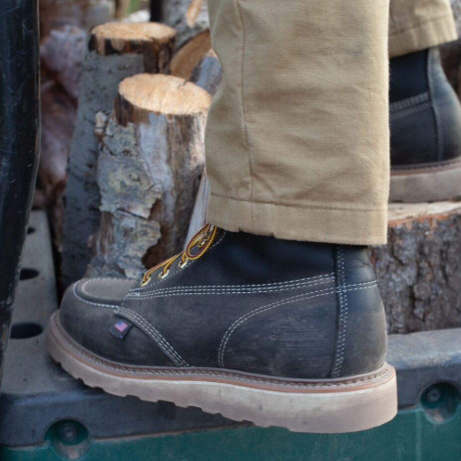 Wolverine Men's Moc-Toe Wedge 6 Wolverine Men's Moc-Toe Wedge 6